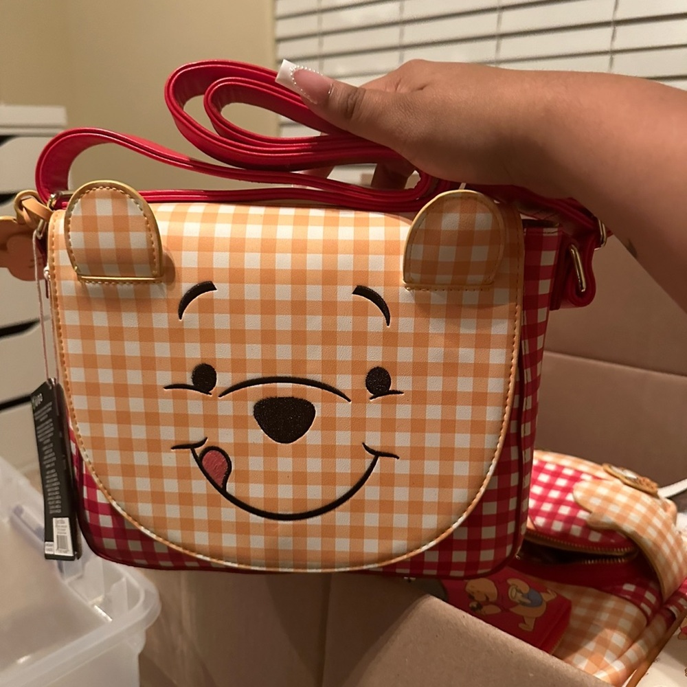Winnie The Pooh Picnic Crossbody Satchel Loungefly